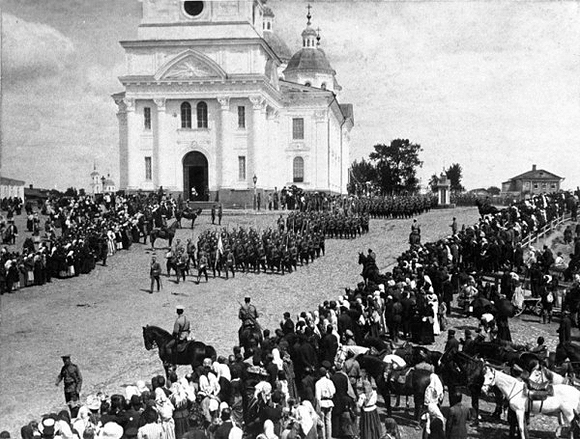 Парад в день празднования святой Анны Кашинской