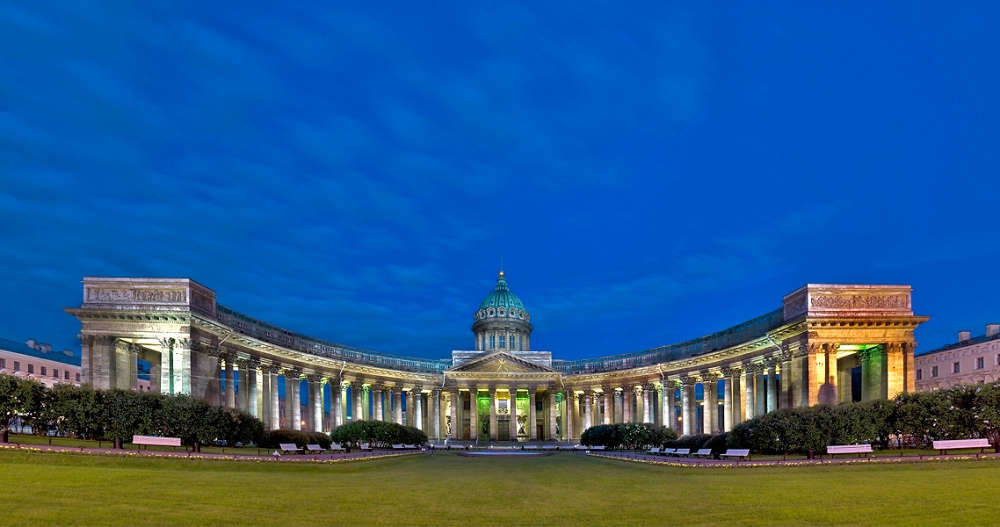 Казанский кафедральный собор в С.-Петербурге